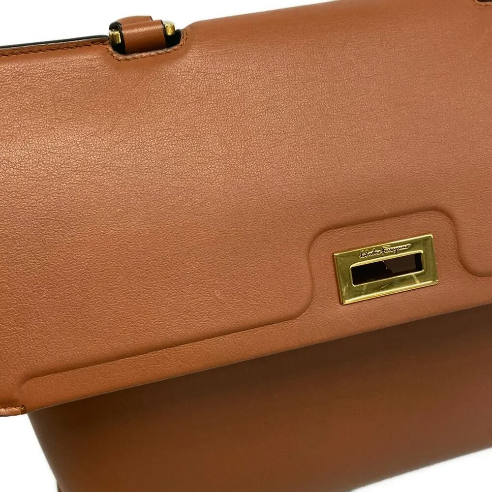 Salvatore Ferragamo Gancini Handbag 210400