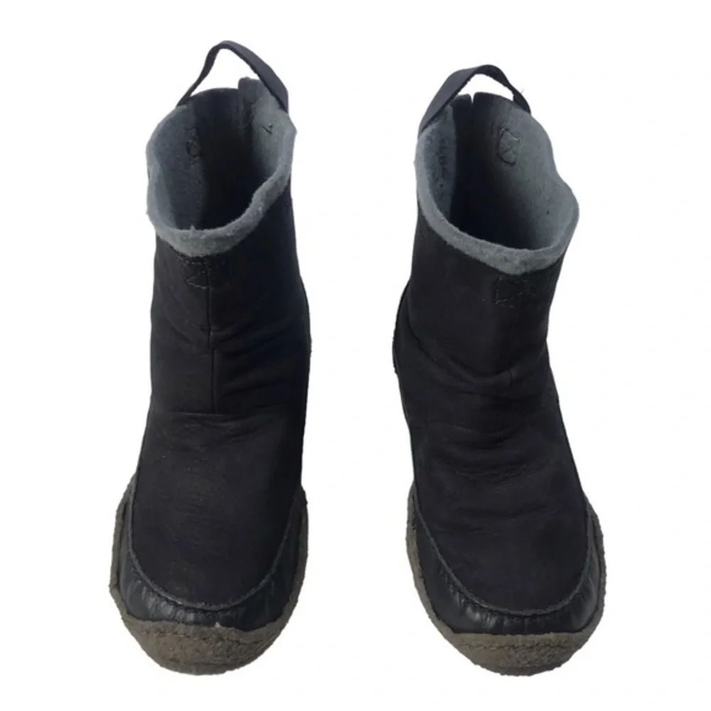 Sorel fernie nubuck