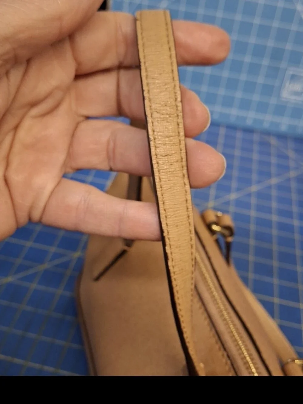COACH Tan Leather Satchel Handbag 10x5.5x6 - Project