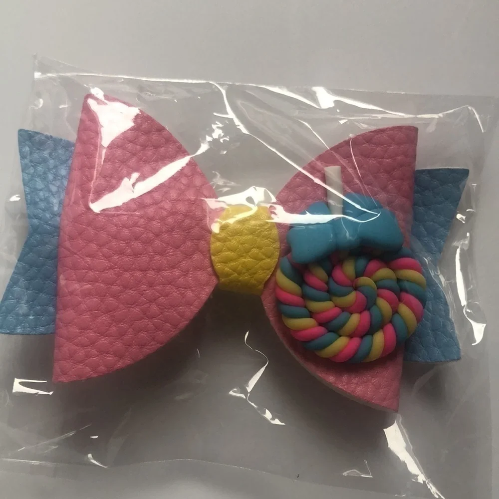 N/A barrette different