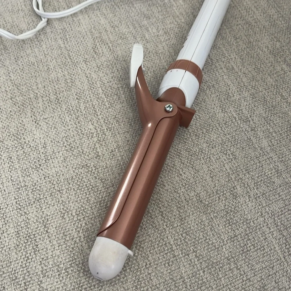 Conair curling iron