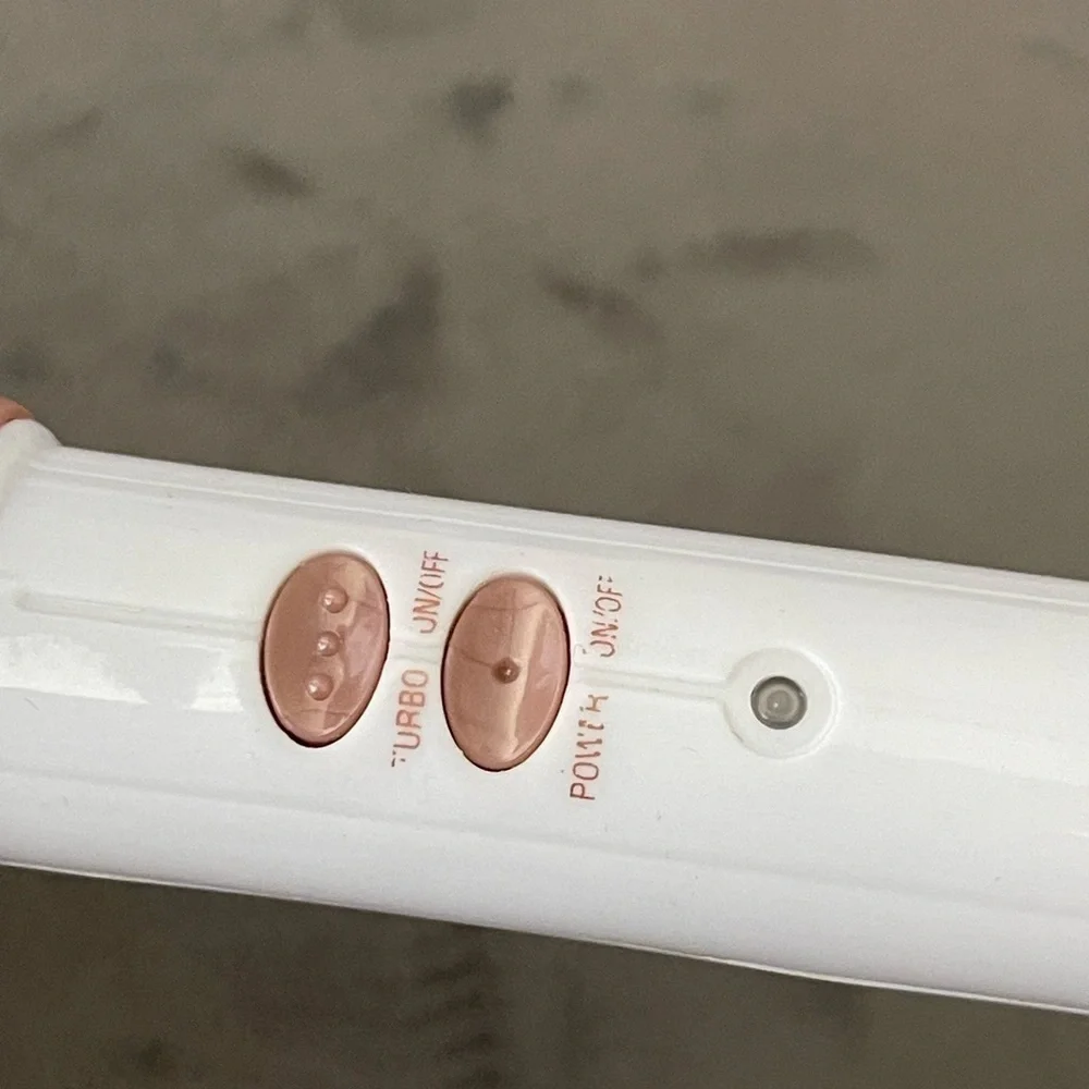 Conair curling iron