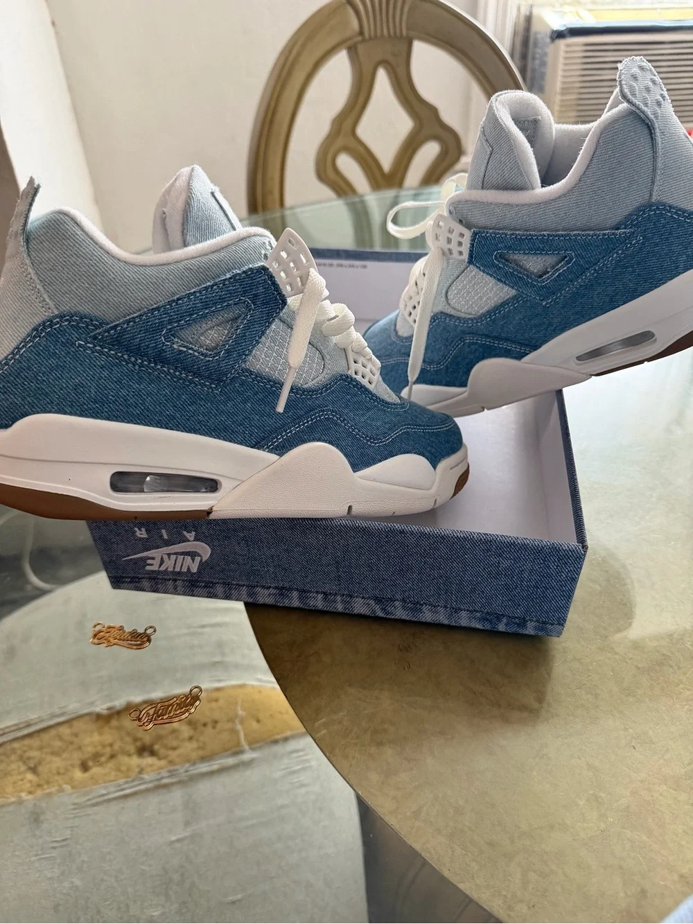Jordan 4 retro tex denim. Womens size 9.5 , MENS size 8
