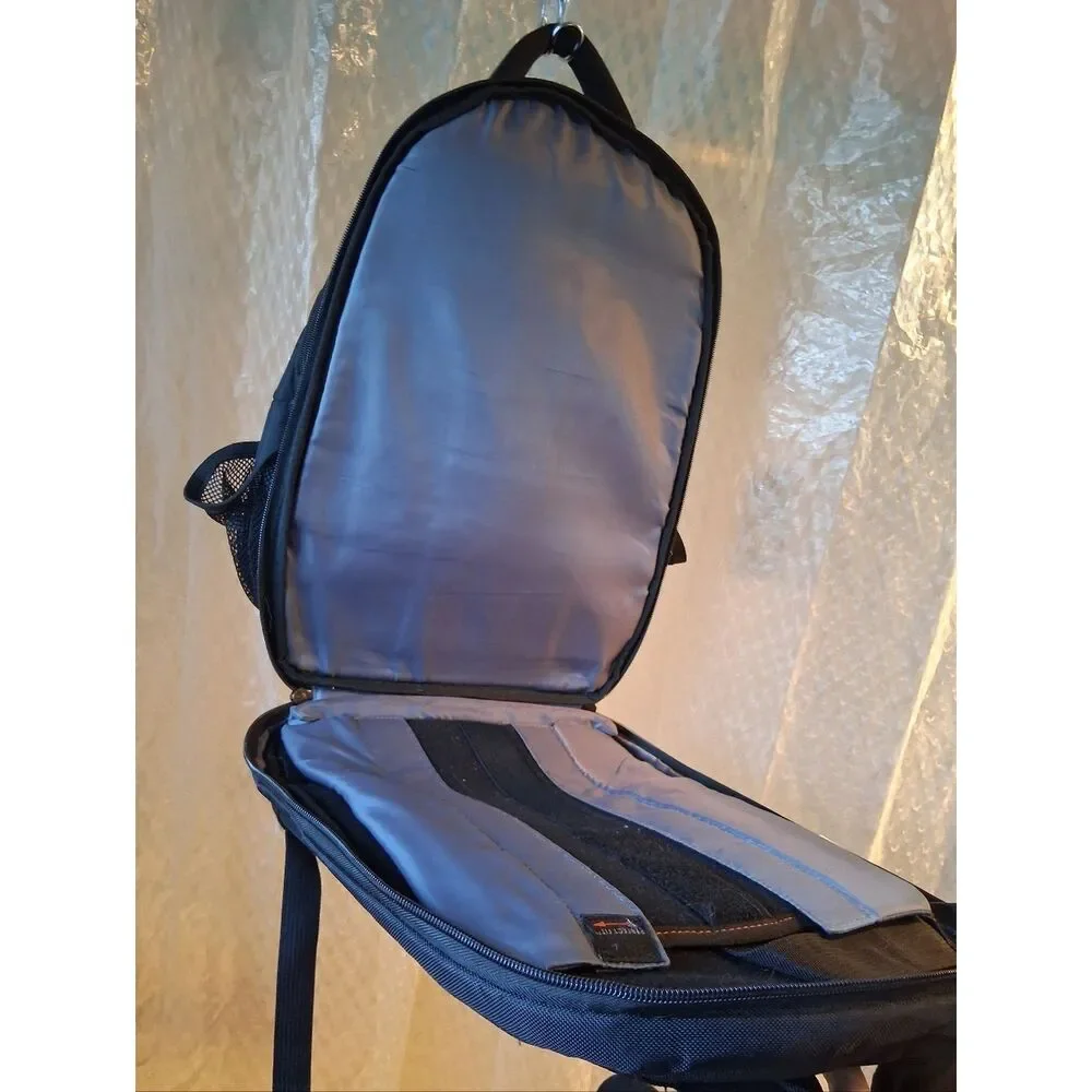 Samsonite backpack doesn
