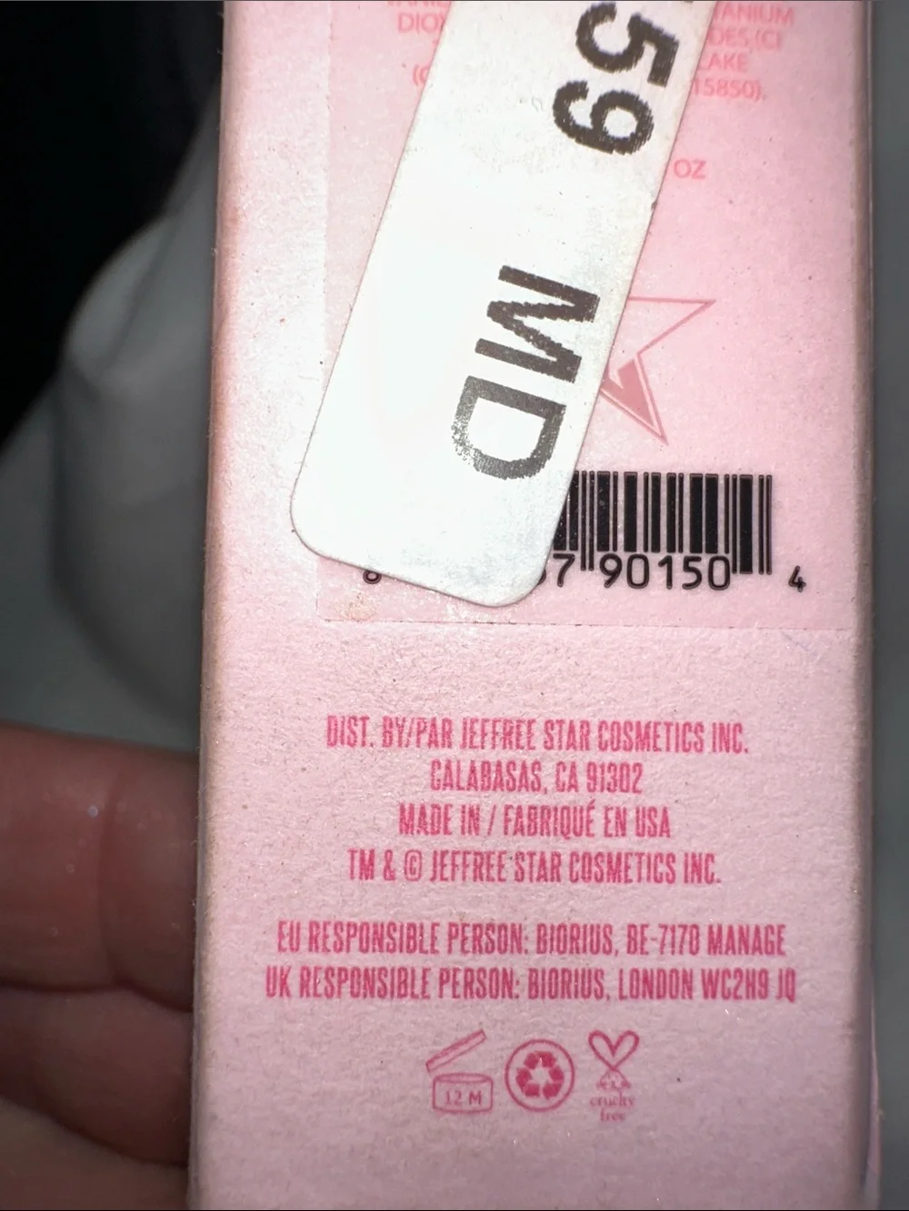 Jeffree Star bright pink