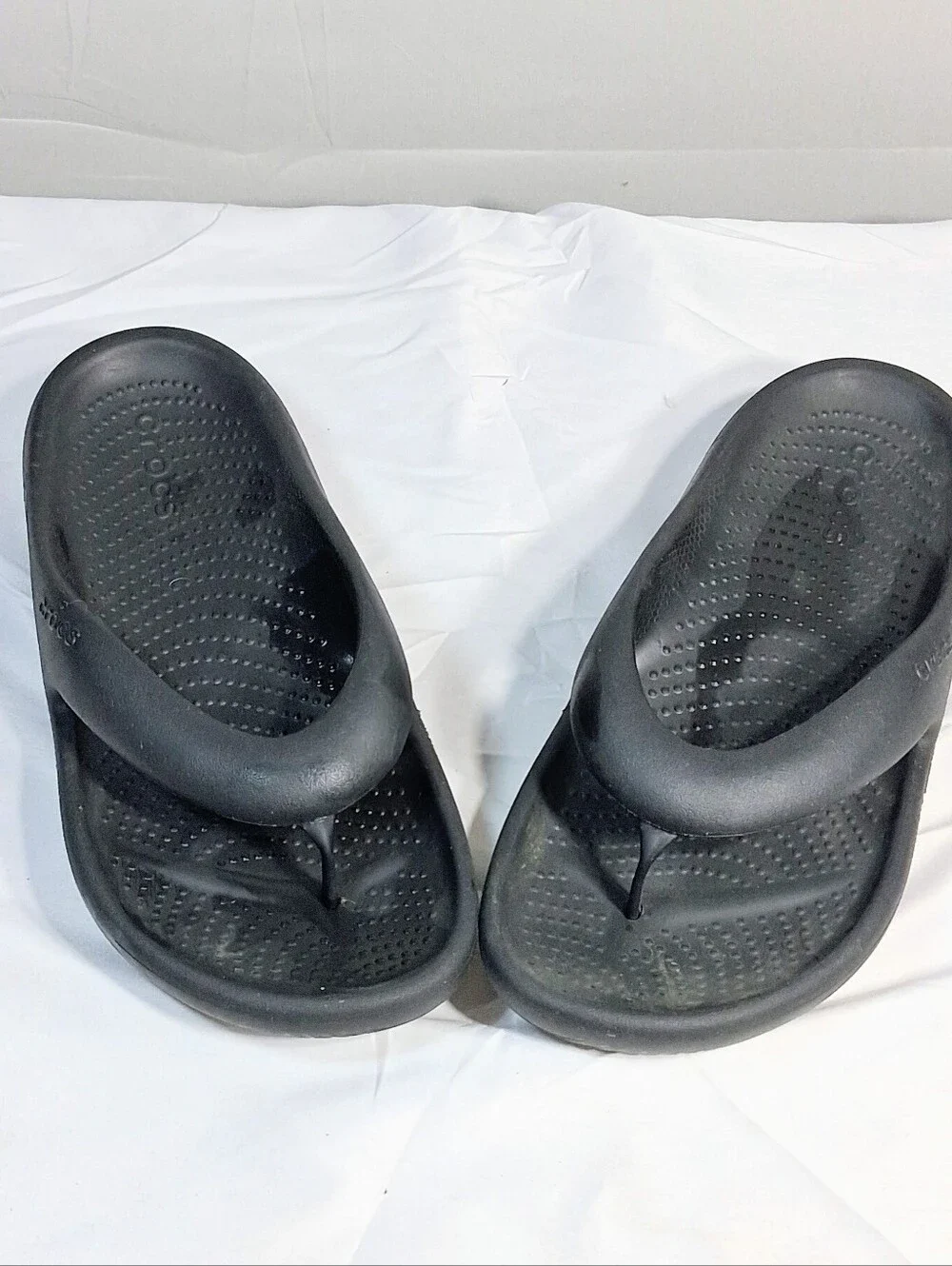 Men's 6 Women's 8 Crocs Unisex Black Like New Sandals/Flipflops