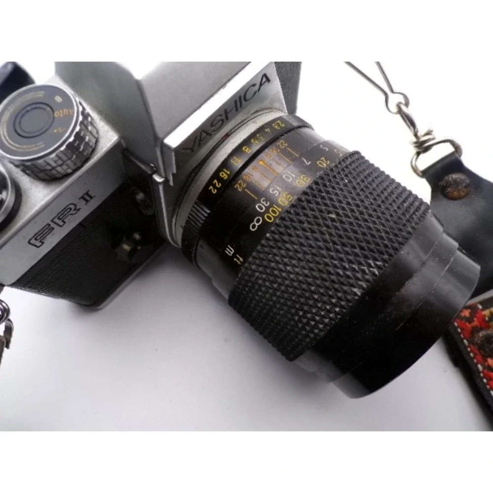 Yashica 35mm 50mm this