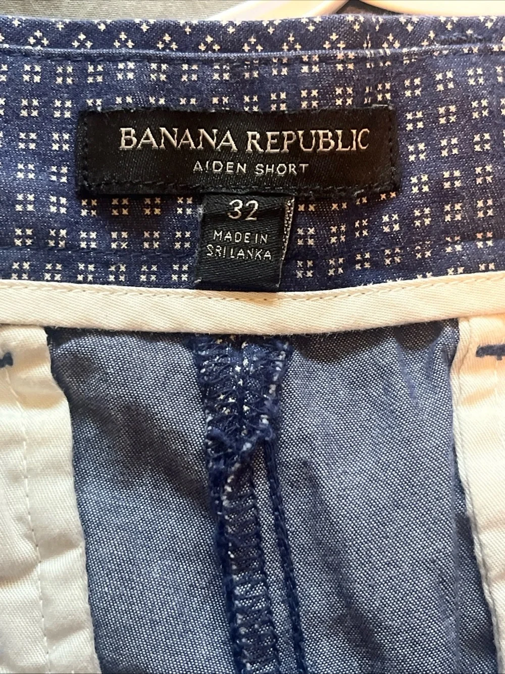 Banana Republic tailored flat