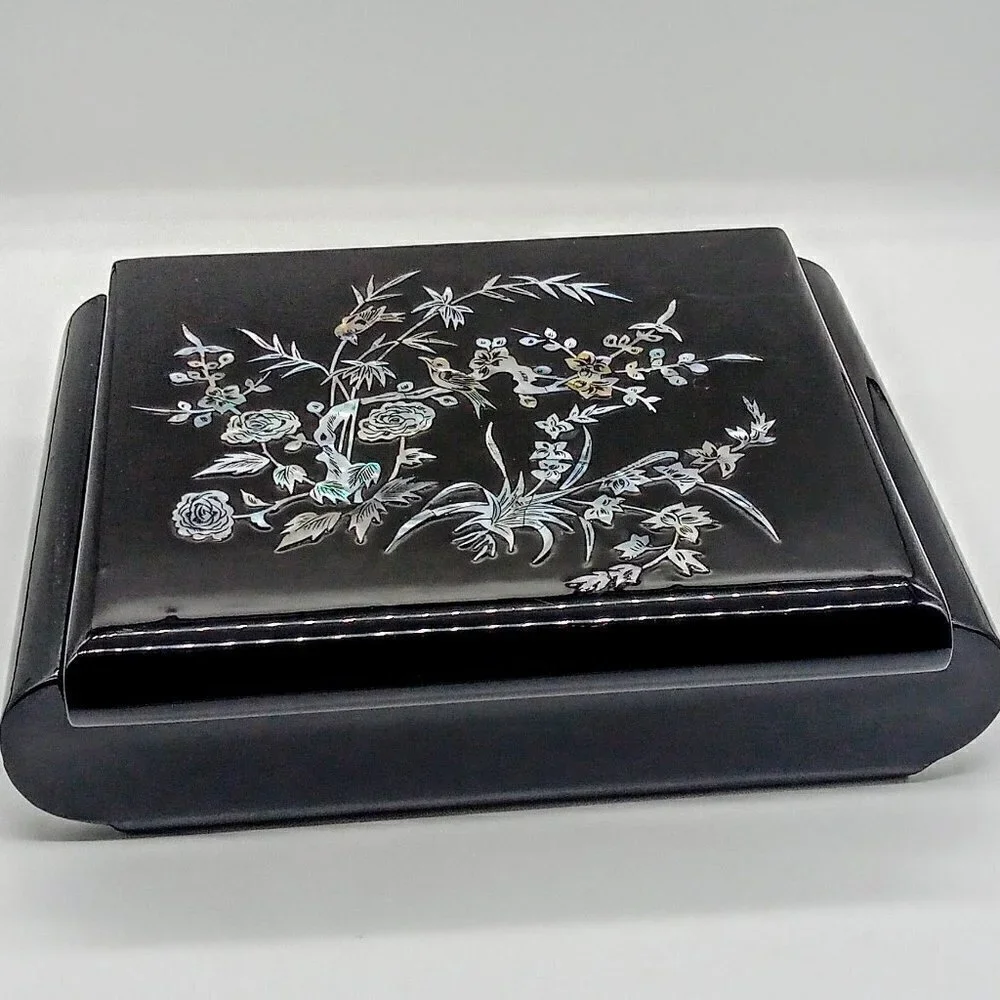 Black Lacquer Mother-of-Pearl Inlay Rolled Edge Jewelry Box