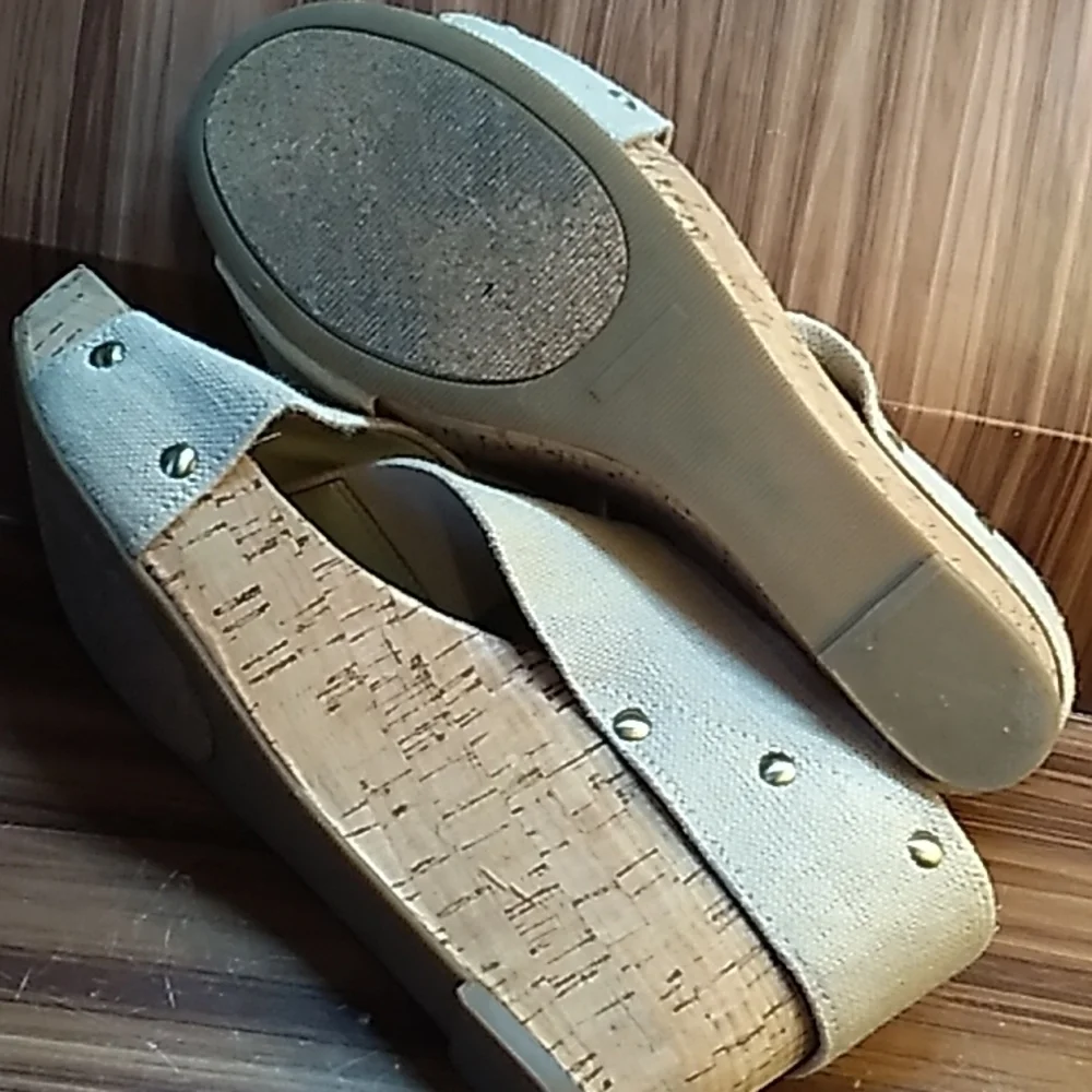 Lucky Brand great box