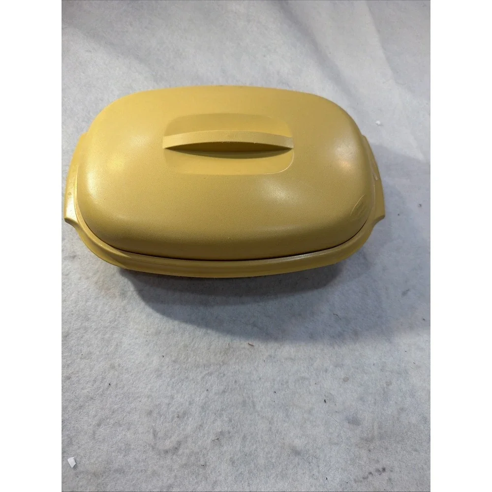Vintage 1970's 2 Pc Tupperware Harvest Gold Microwave Steamer USA 1