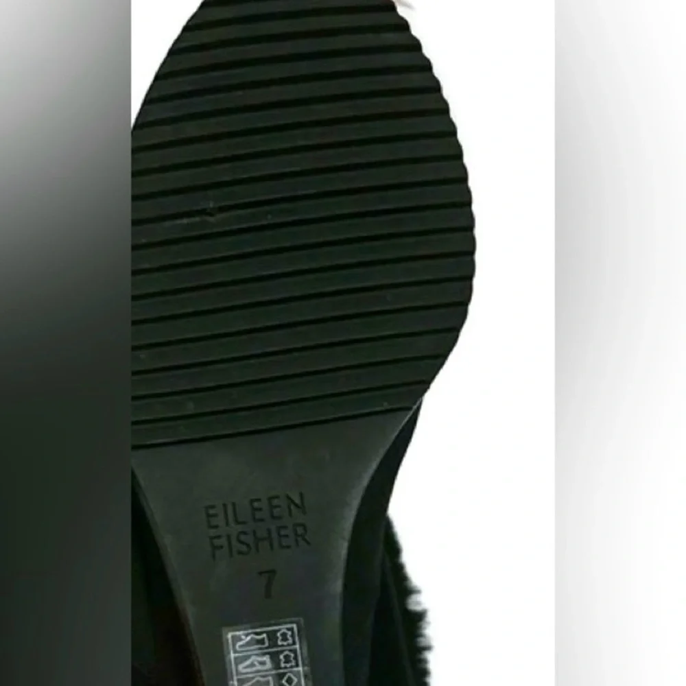 Eileen Fisher step out