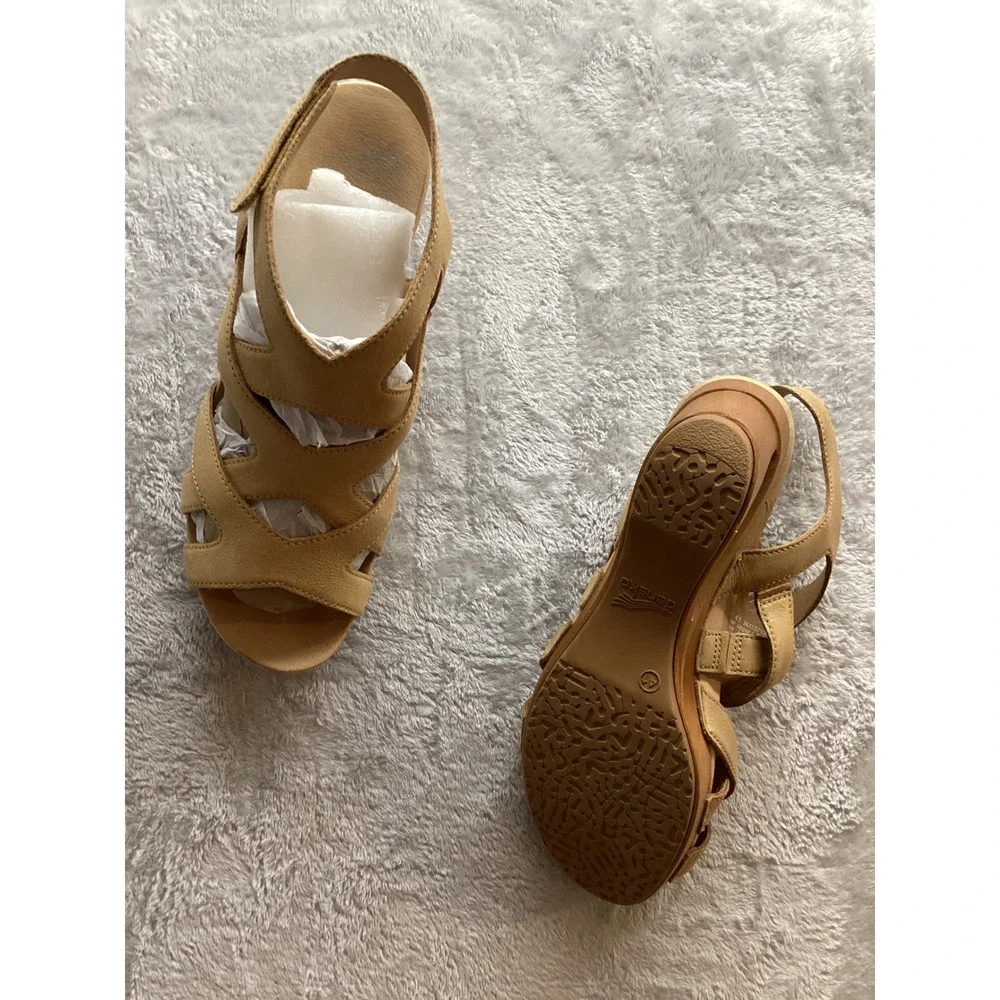 Dansko elevate your