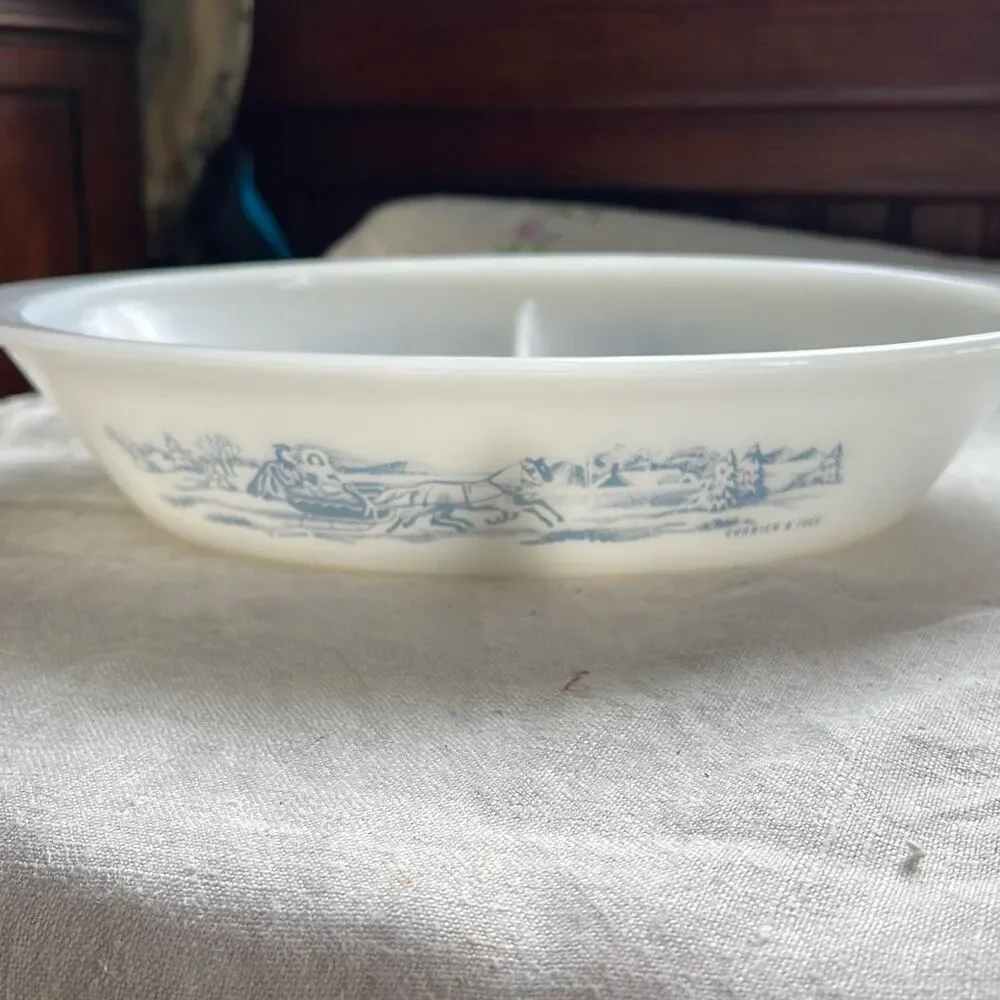 Glasbake vintage divided