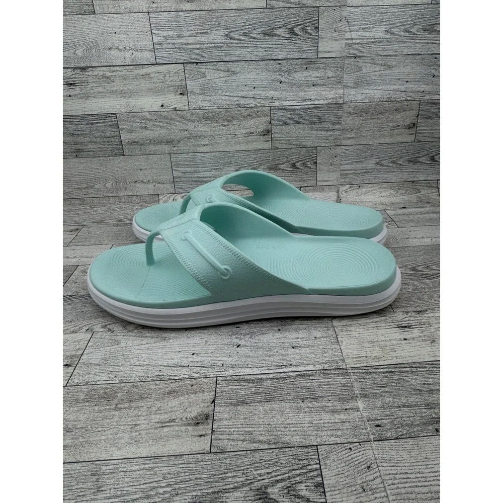 Sperry flip flop
