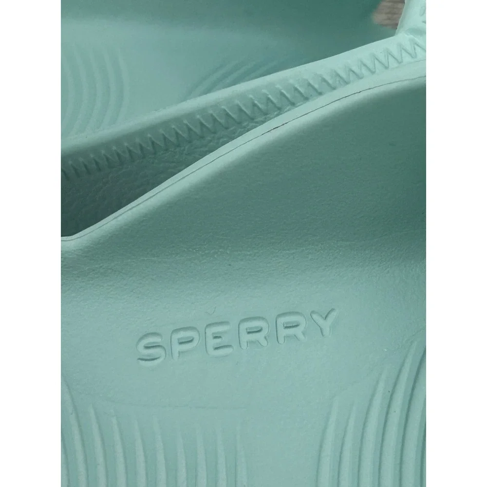 Sperry flip flop