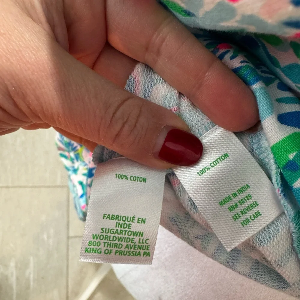🌸🆕Lilly Pulitzer Jansen Long Sleeve Sweatshirt Blue Ibiza Cabana Cocktail Medium