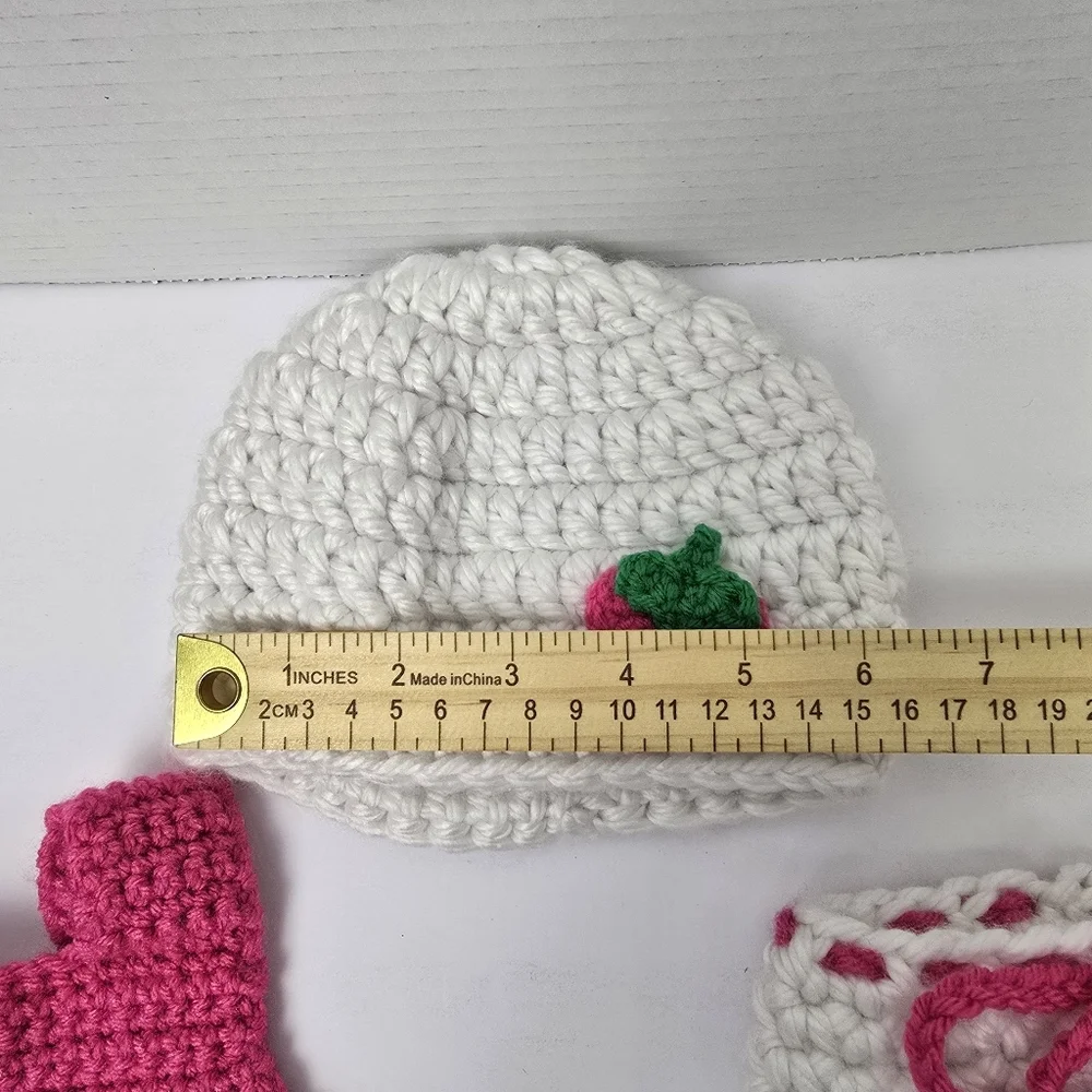Handmade Girls‎ Matching Strawberry crocheted Set Pink White Baby 0-3 Months