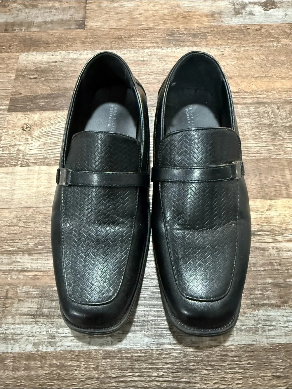 Perry Ellis description excellent