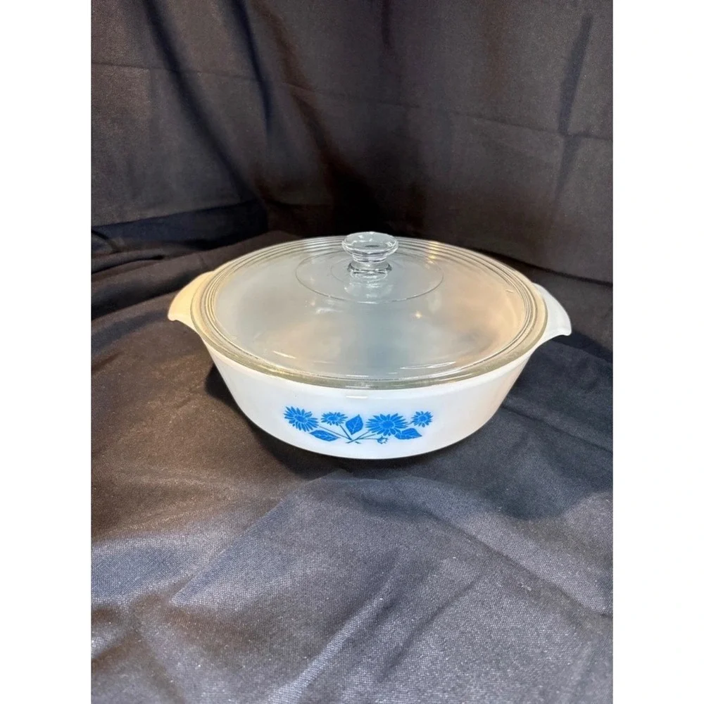 Anchor Hocking (Fire King line)Blue Cornflower