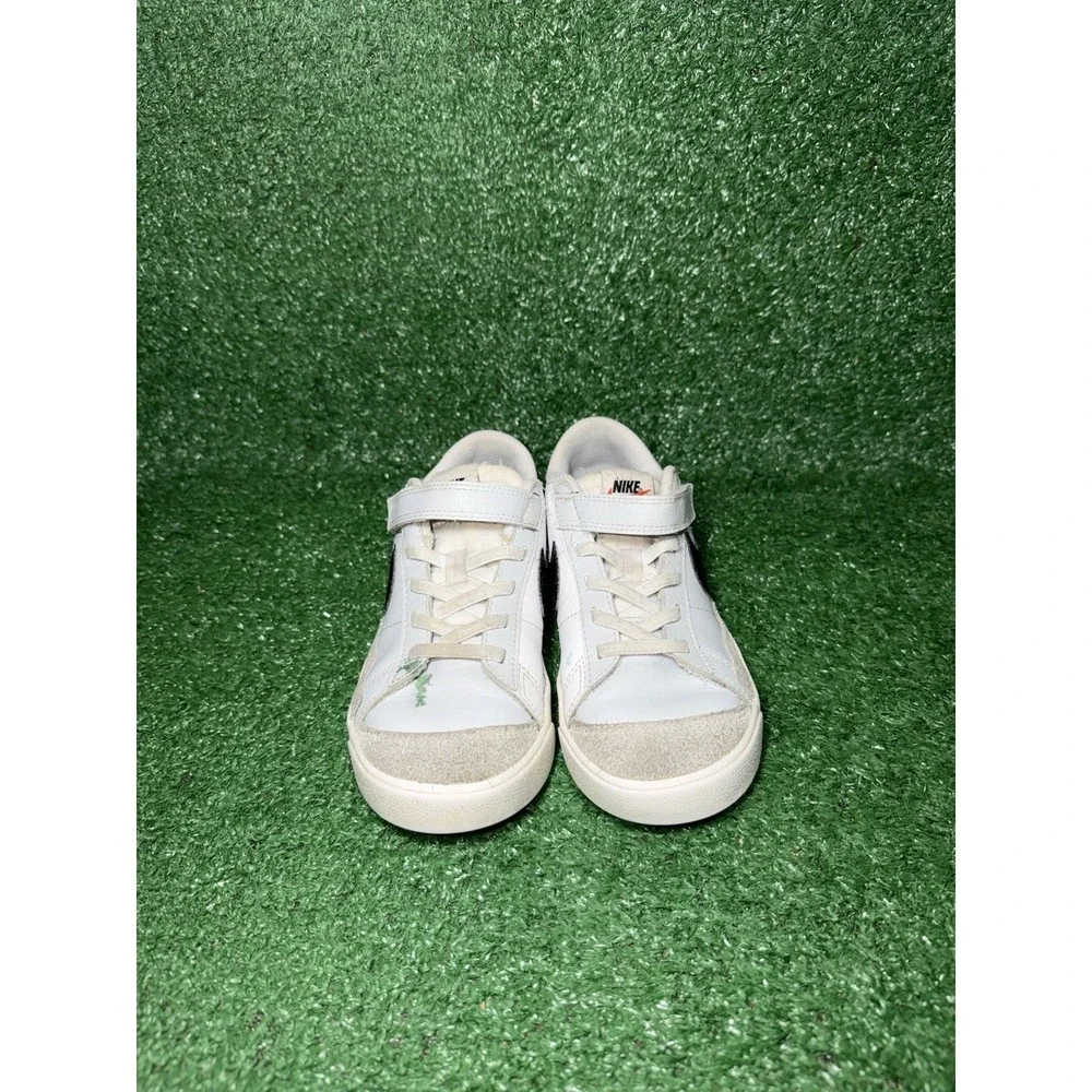 Nike 77 business shoe