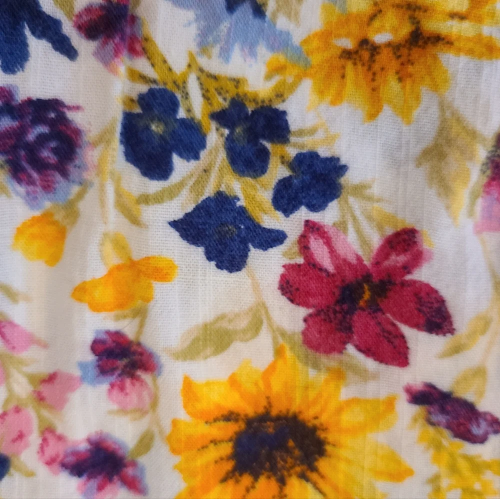 Old Navy Matched Set Pants And Long-Sleeved Top Gold And Floral Size 18 To 24 Mo