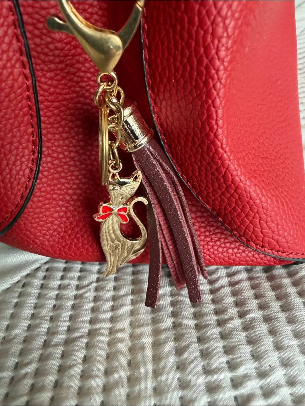 N/A stylish red