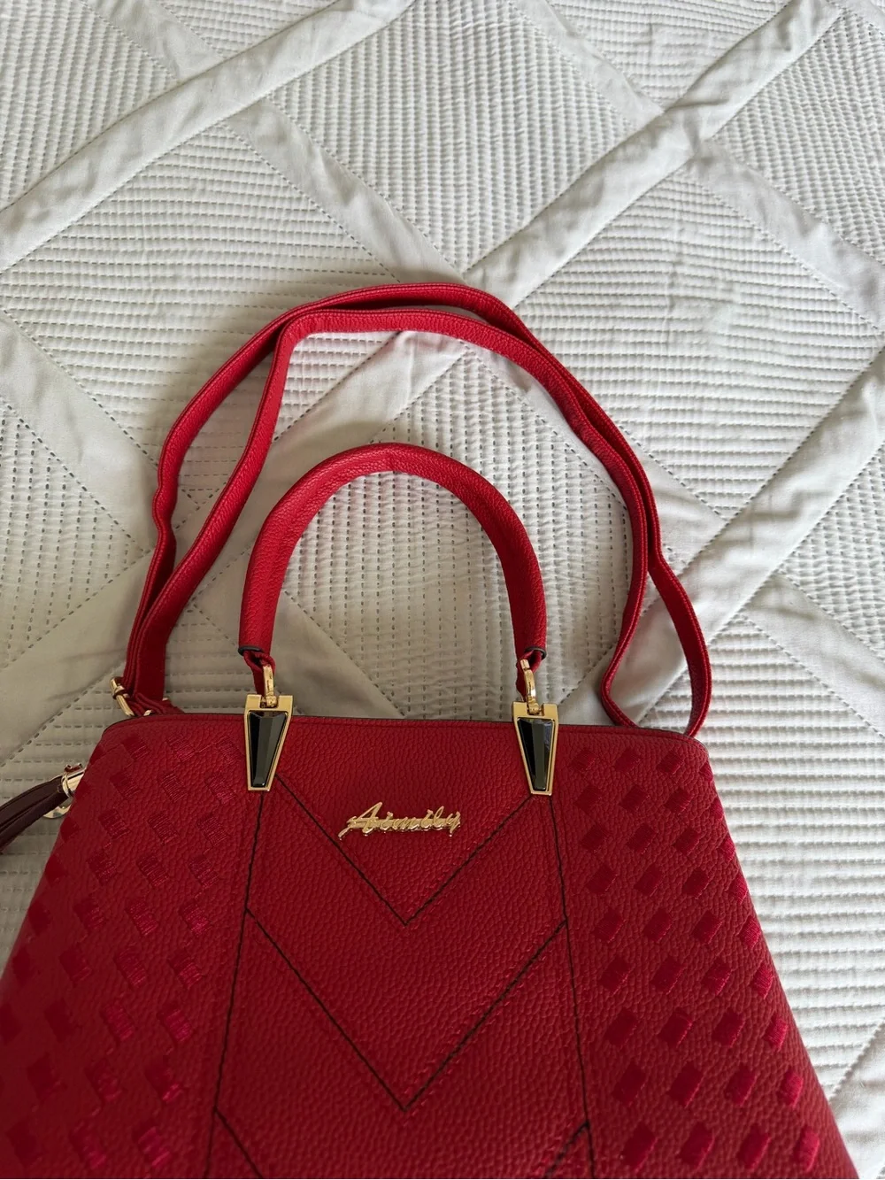 N/A stylish red