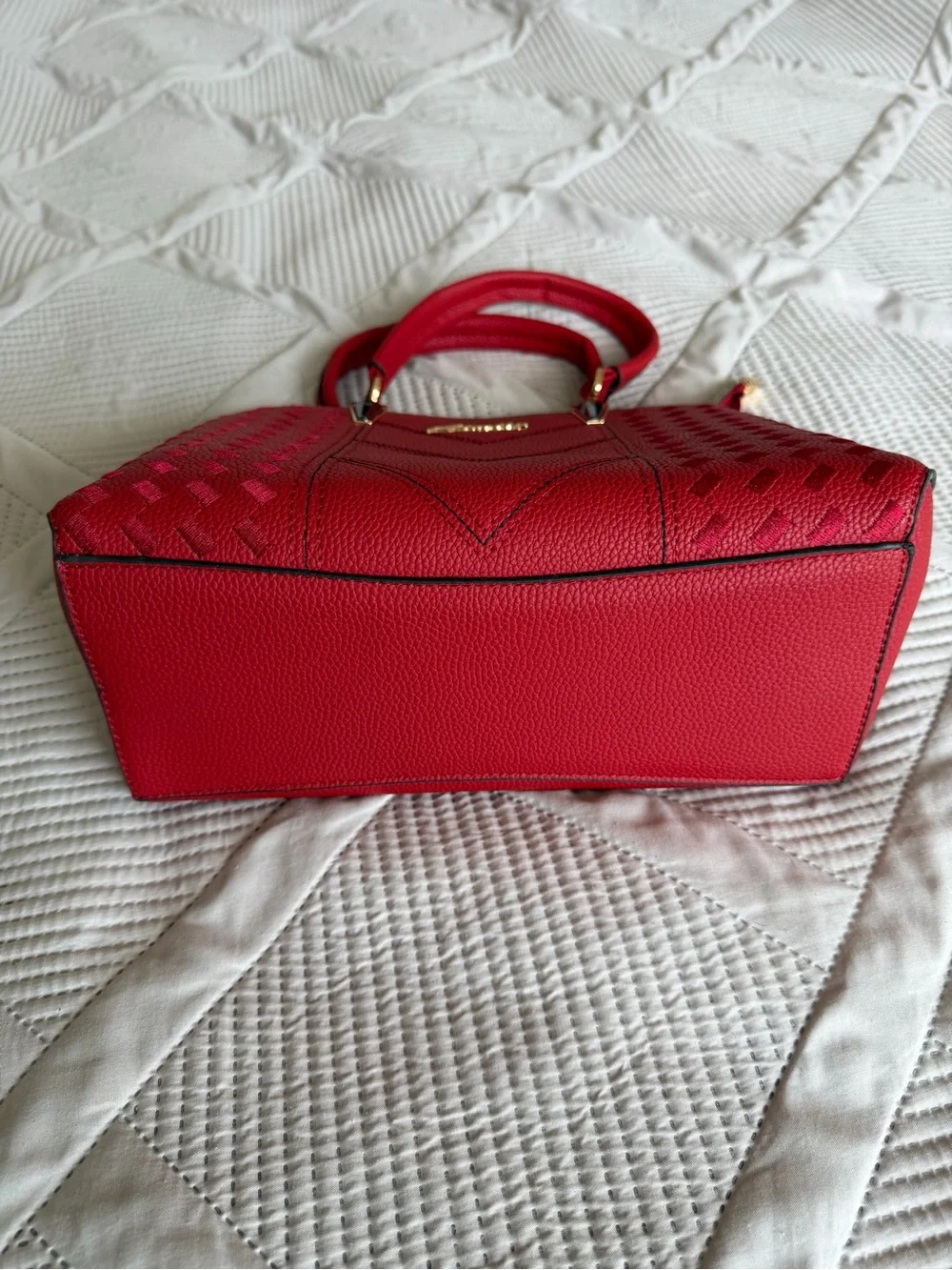 N/A stylish red