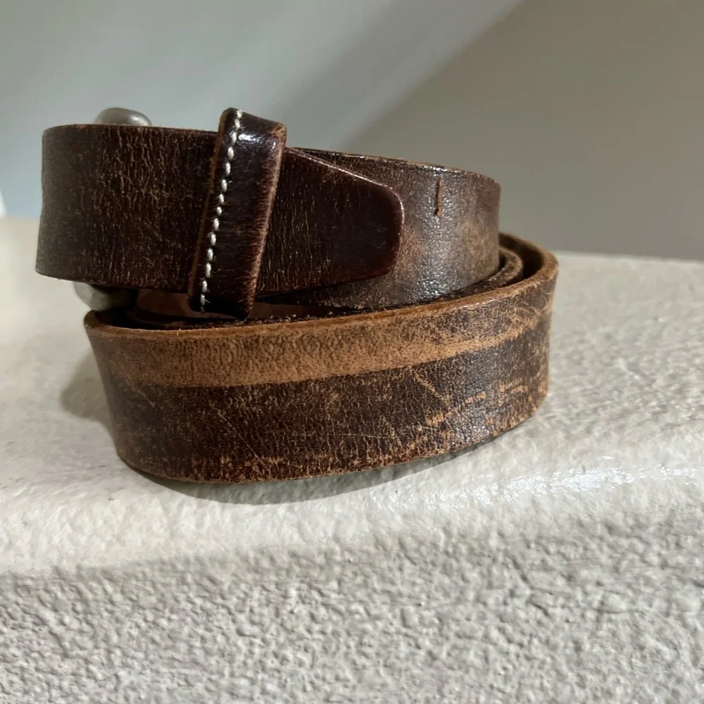 Men supper Distressed brown leather belt  Work Rugged Utility Grunge medium‎