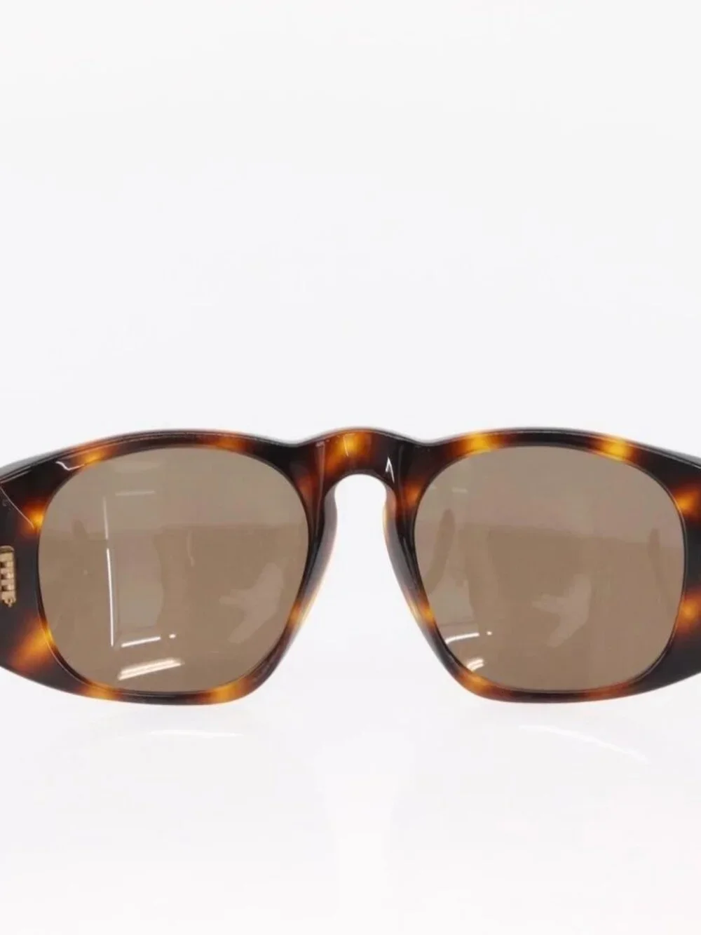CHANEL brand	chanel color	brown
