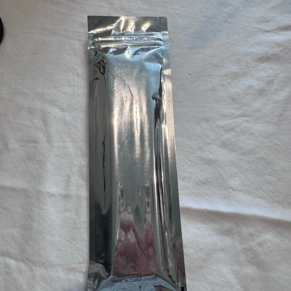 Beau Gachis ee unopened