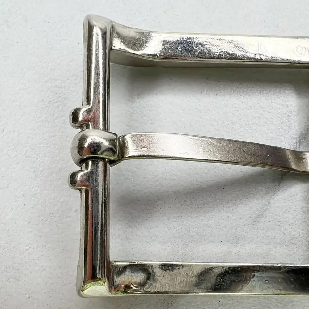 Unbranded silver tone