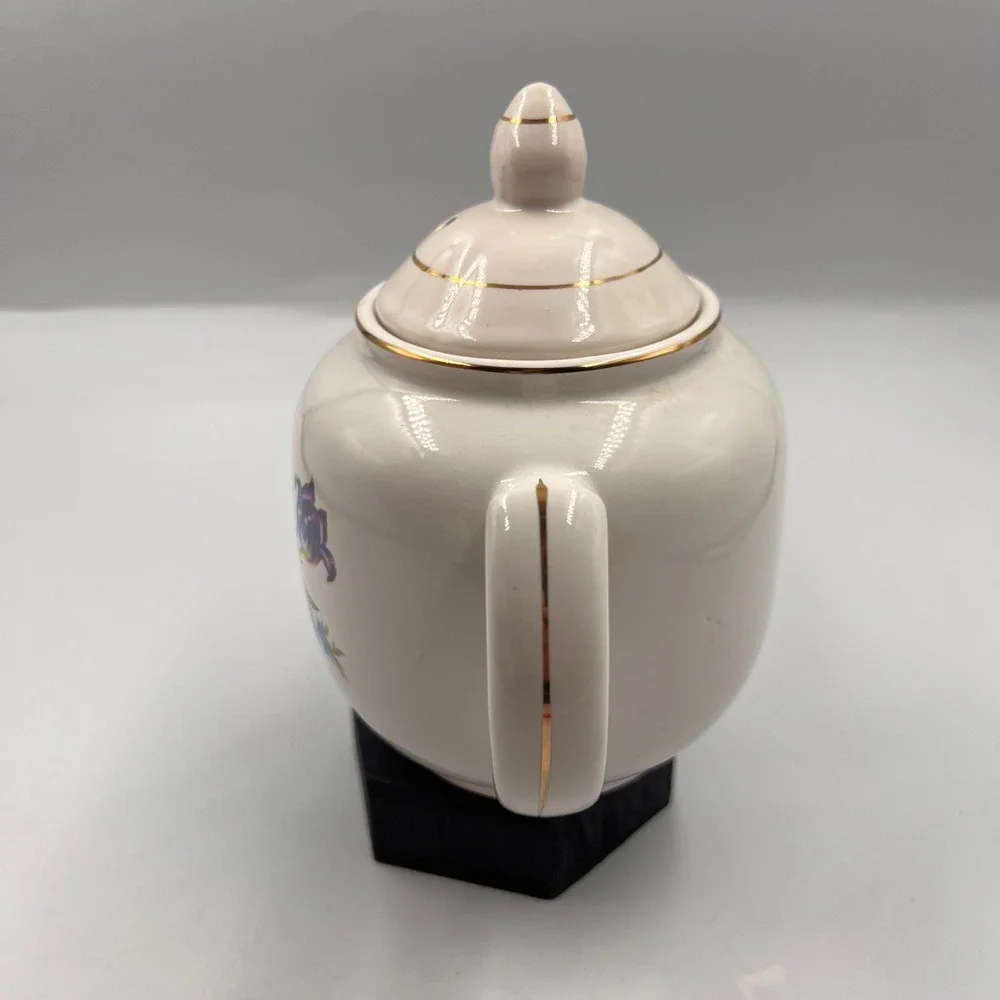 N/A vintage porcelain