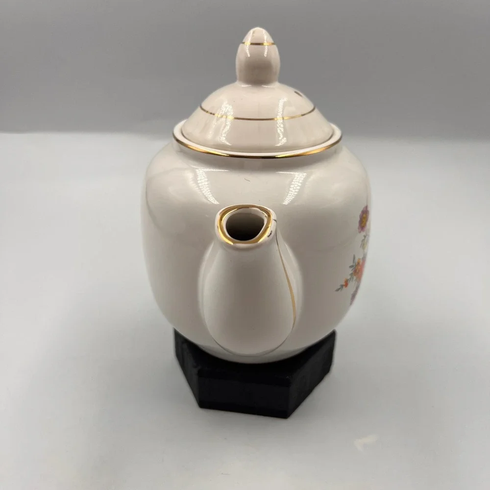 N/A vintage porcelain