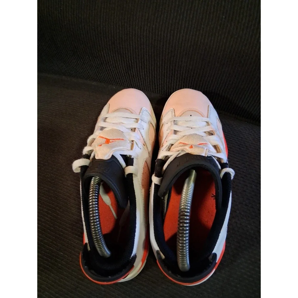 Nike product pair