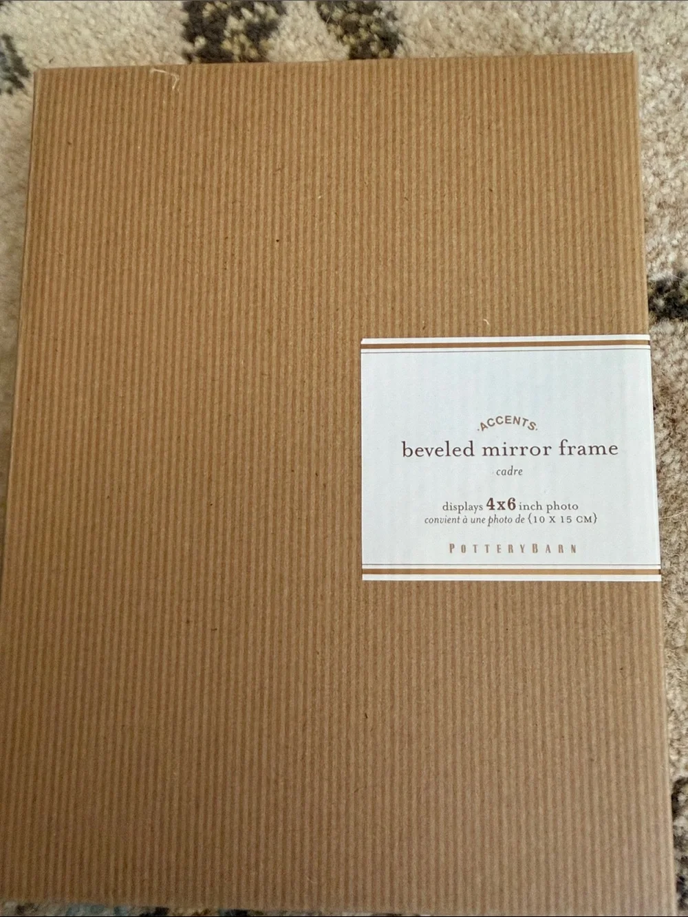 Pottery Barn Beveled Mirror Frame in 4x6