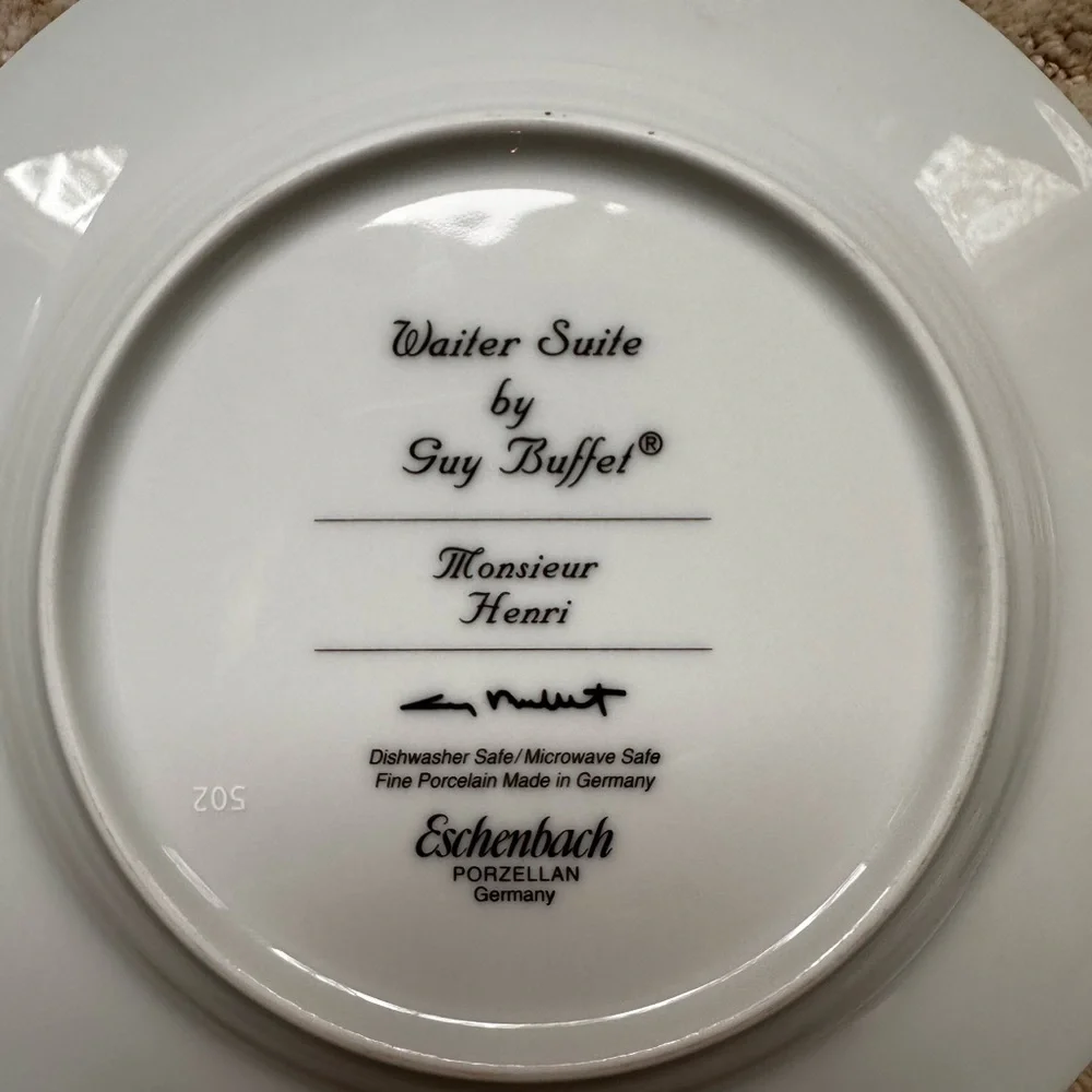 Williams Sonoma set plates