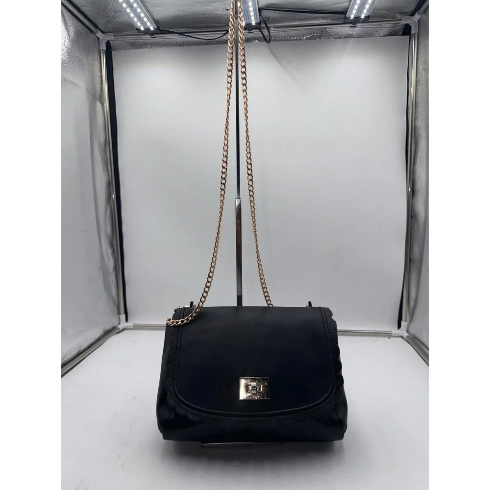 Kate Spade Black Scalloped Leather Crossbody Bag Gold Chain Strap Turn Lock