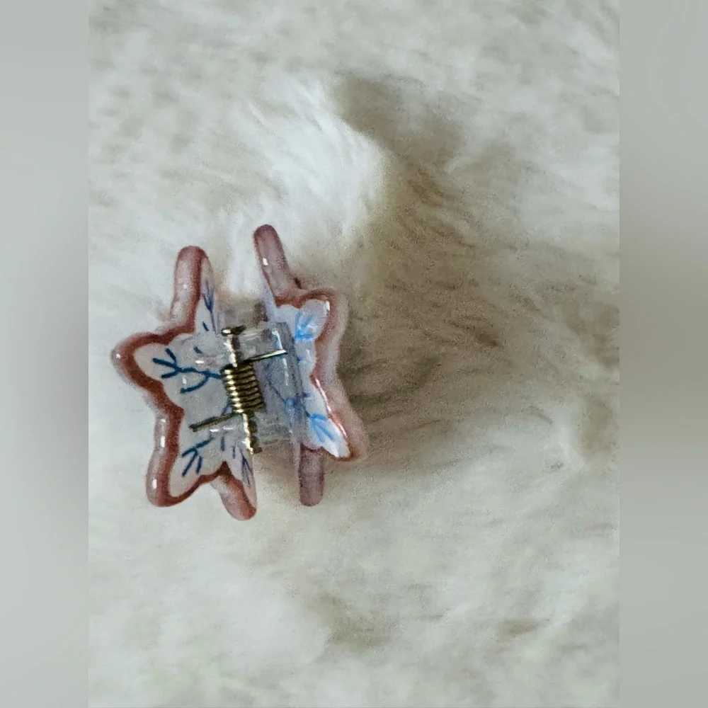 N/A charming snowflake