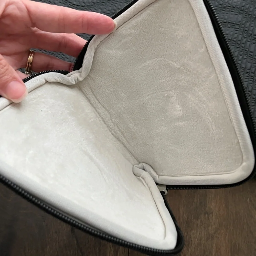 Arvok nwt laptop