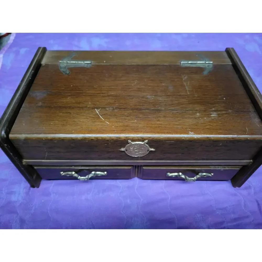 Unbranded vtg wood