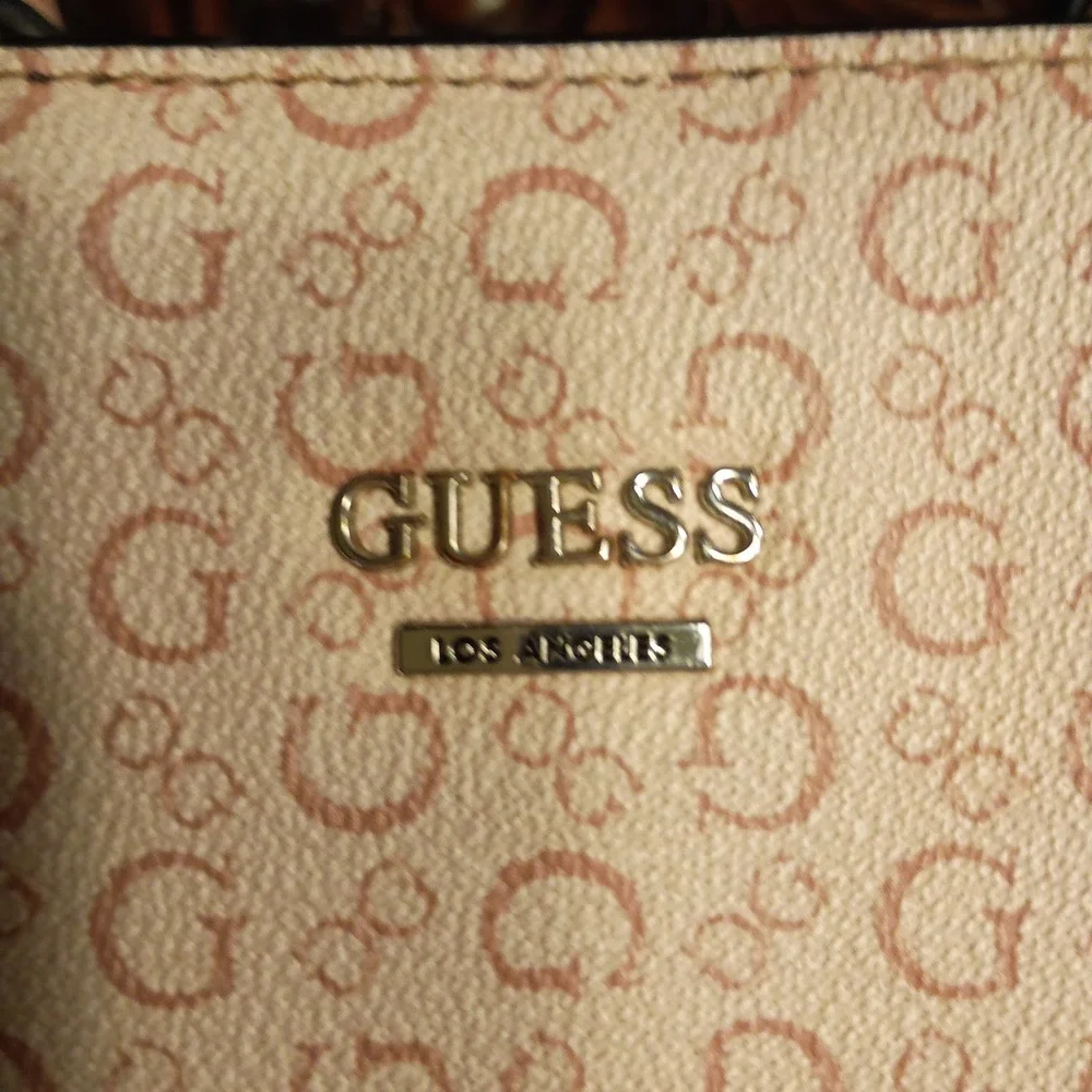 Guess logo print
