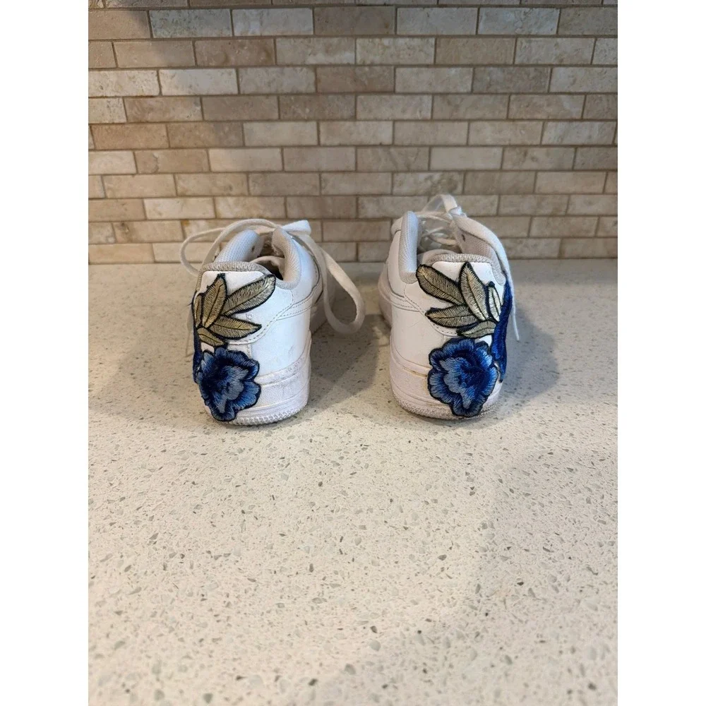 Nike rose b50 shoes