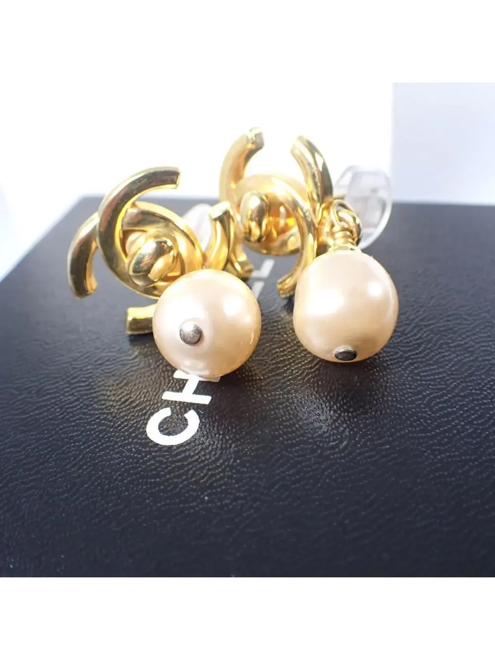 Chanel Earrings Pearl Sterling Silver #228824C10B