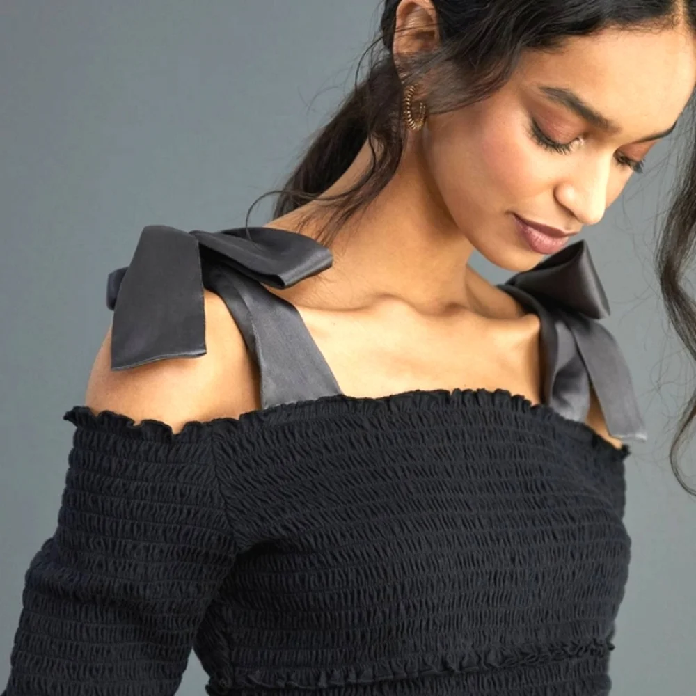 Anthropologie mfg chested