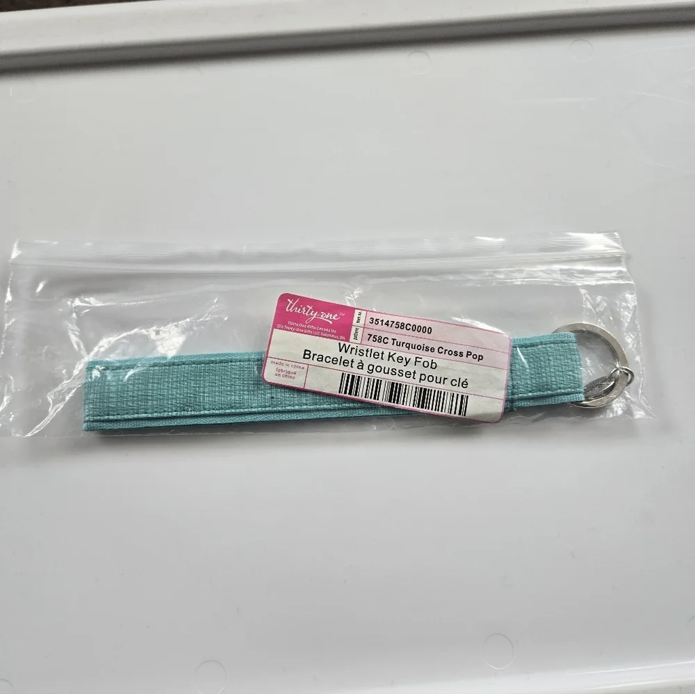 Thirty-One Wristlet Key Fob In Turquoise Cross Pop