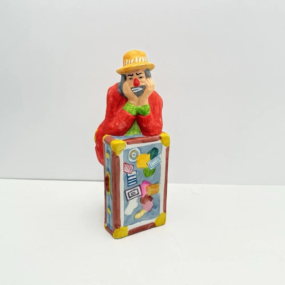 Vintage Emmett Kelly Jr. Sad Clown Figurine by Flambro Colorful Trunk 8
