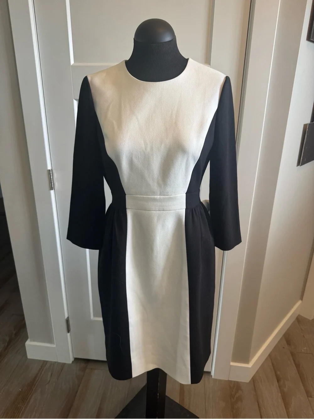kate spade Black and White Long-Sleeve Colorblock Sheath Dress