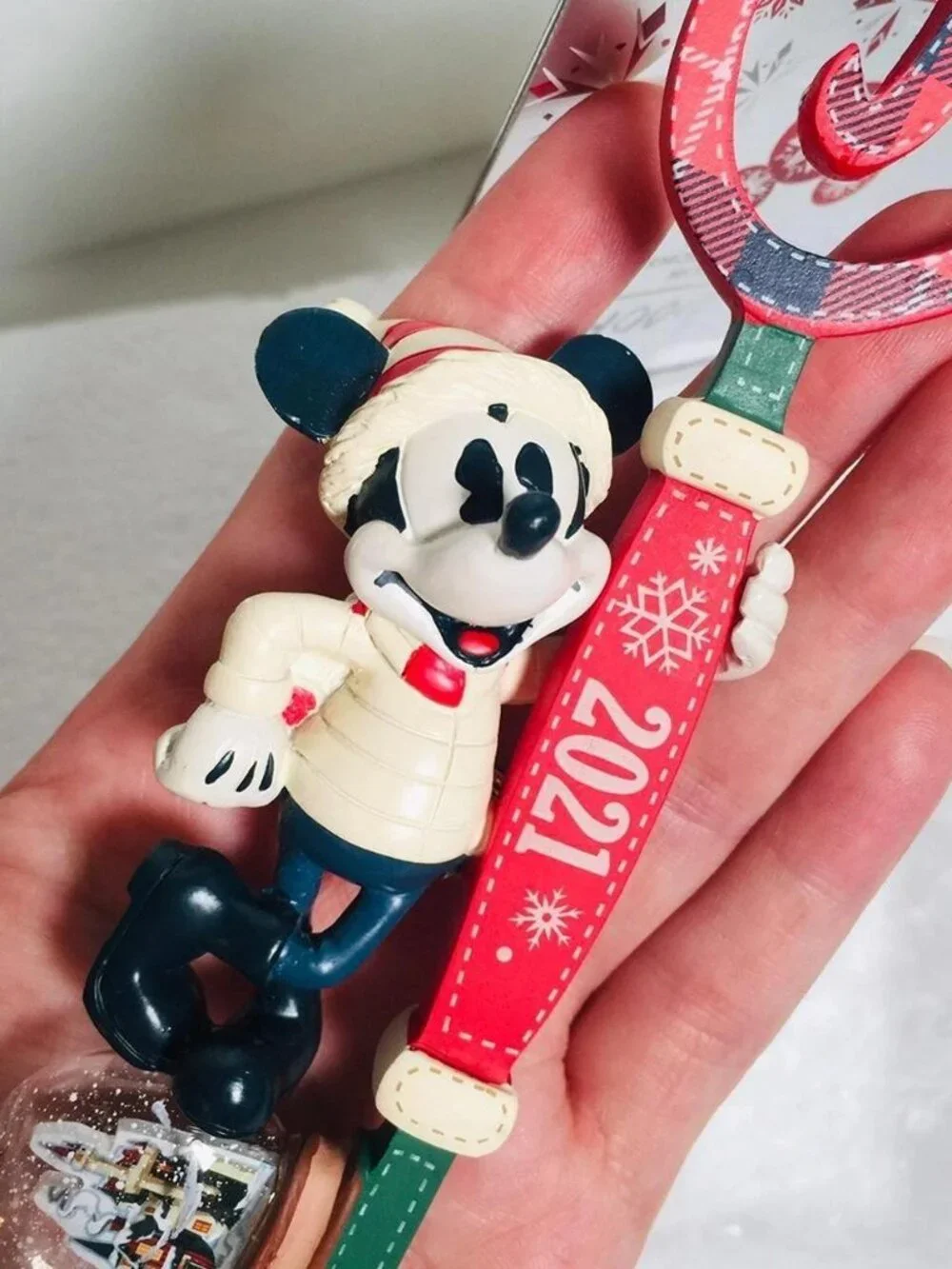 Disney approx collectible